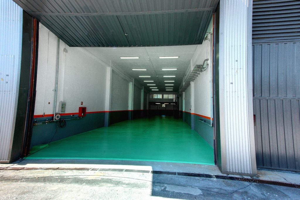 Entrada Local 63 - Edificio Belasco